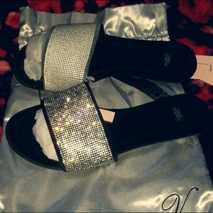 vs slippers
